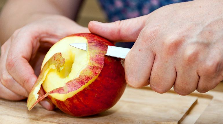 Полезные свойства кожуры яблок