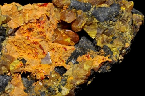 10 Самых смертельно опасных камней и минералов