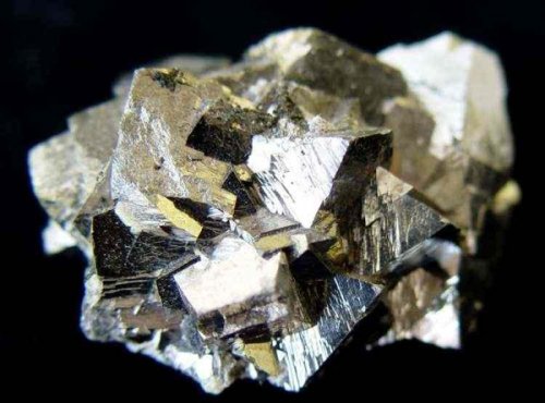 10 Самых смертельно опасных камней и минералов