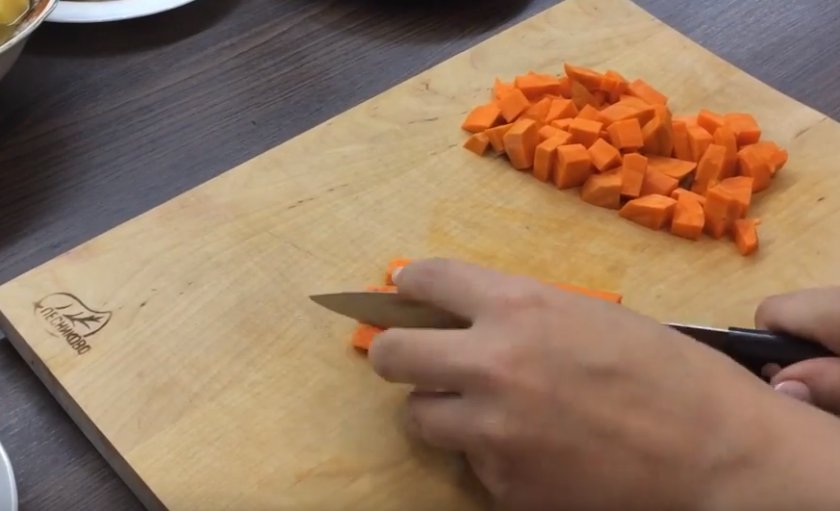 С курицей и овощами 
