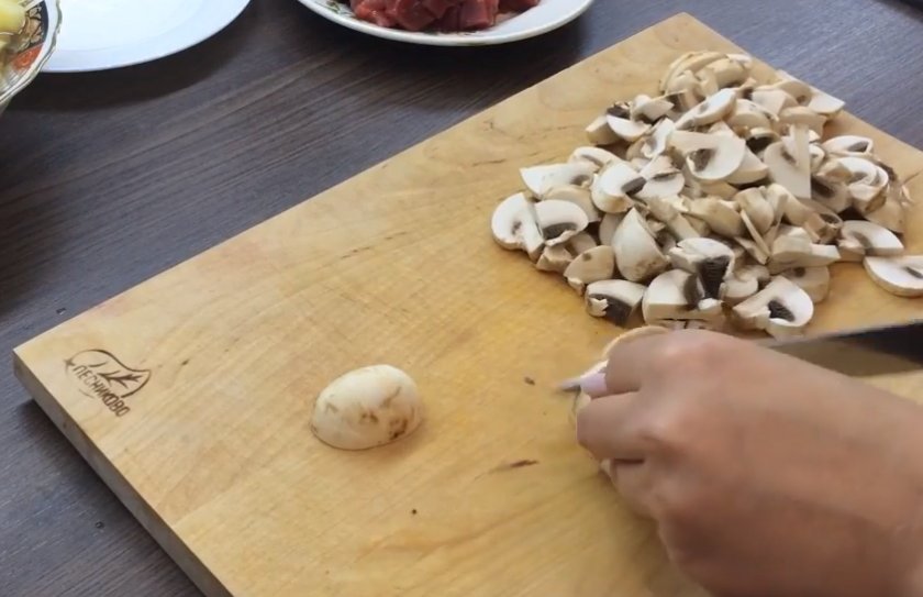 С курицей и овощами 