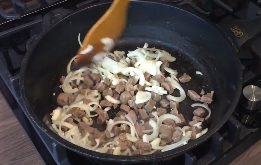С курицей и овощами 