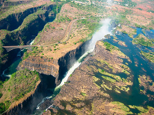 Река Замбези в Зимбабве