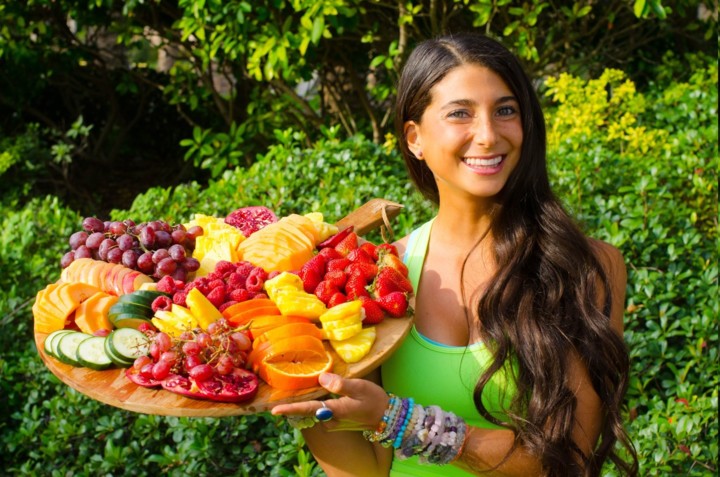 Разоблачаем мифы о фруктах и их сочетании с другими продуктами