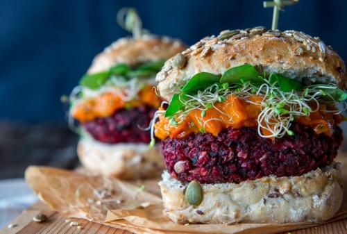 Чем заменяют мясо вегетарианцы. Худшие заменители мяса