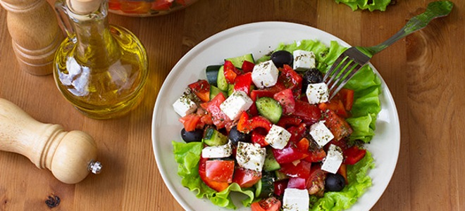 салат греческий рецепт классический с брынзой